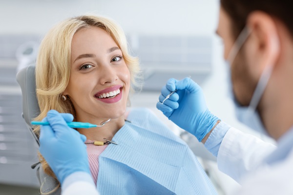 Why Dental Implants Are Comfortable And Secure